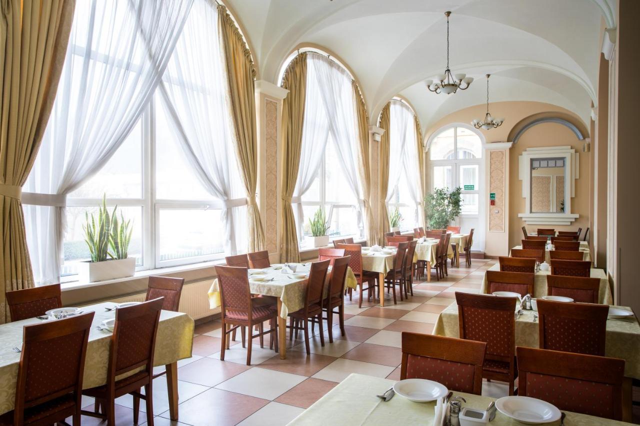 Polonia Hotell Kudowa-Zdrój Eksteriør bilde