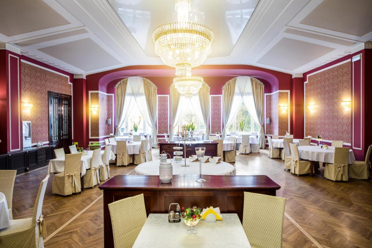 Polonia Hotell Kudowa-Zdrój Eksteriør bilde